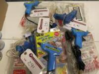 5 x UHU Glue Guns & Approx 60 Packs of 12 Glue Sticks