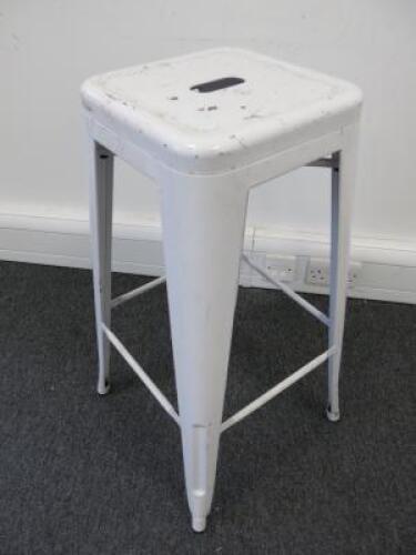 White Pressed Steel&nbsp;Stool