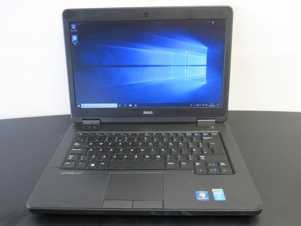 Dell Latitude E4550, 14 Laptop, Running Windows 10 Pro. Intel Core i3-40110u, CPU @ 1.70Ghz, 4GB RAM, 456Gb HDD. Comes with Power Supply Dell Latitude E4550, 14 Laptop, Running Windows 10 Pro. Intel Core i3-40110u, CPU @ 1.70Ghz, 4GB RAM, 456Gb HDD. Comes with Power Supply