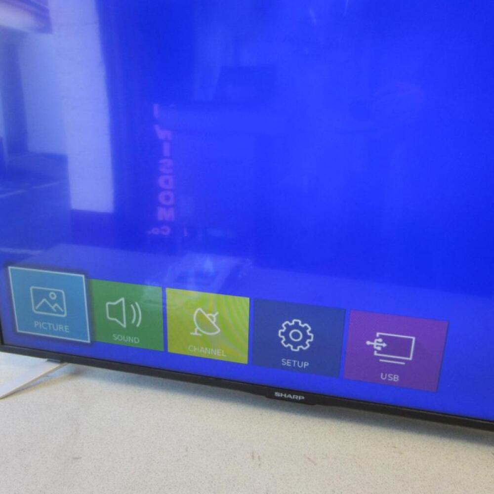 Sharp Aquos 43 LED Full HD TV, Model LC43CFF5111K, A Energy. Comes