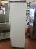 Polar Commercial Single Door Upright Refrigerator, Model CD612. Size H185cm x W60cm x D60cm