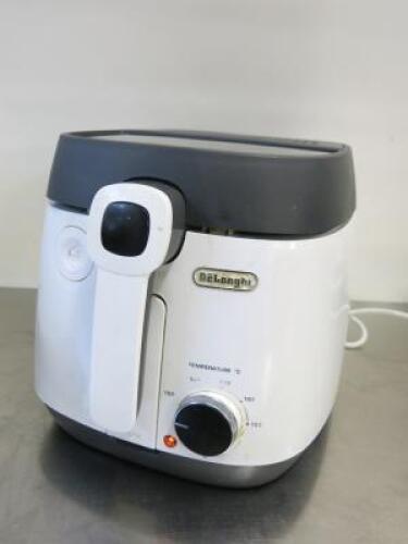 Delonghi Table Top Deep Fat Fryer, Model FS6055