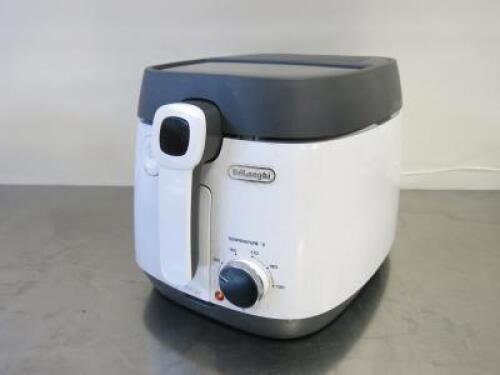 Delonghi Table Top Deep Fat Fryer, Model FS6055