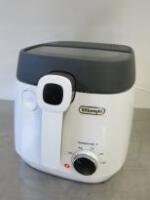 Delonghi Table Top Deep Fat Fryer, Model FS6025