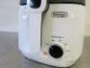 Delonghi Table Top Deep Fat Fryer, Model FS6025 - 2