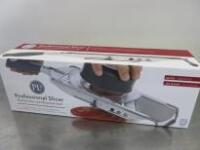 Boxed/New PL8 Professional Slicer