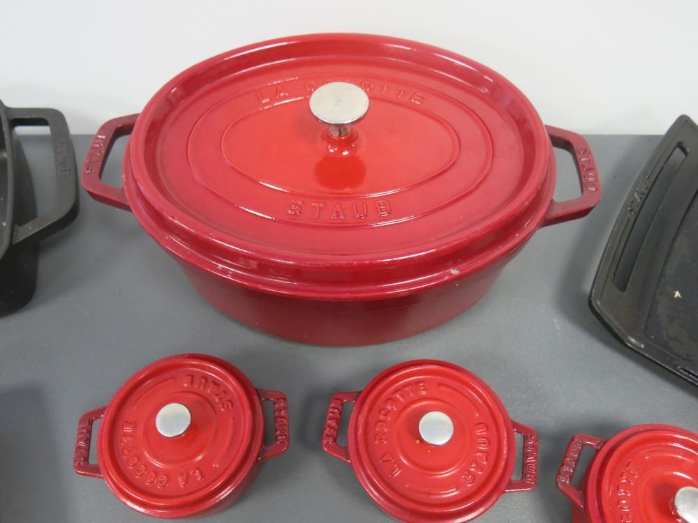 9 x Items of Assorted Staub Cookware to Include: 1 x Oval La Cocotte ...