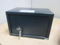 Wall Mounted Safe with Key, Size H20cm x W31 cm x D20cm.