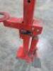 Sealey Strut & Spring Compressing Station, Model RE230, Capacity 1 Ton. - 4