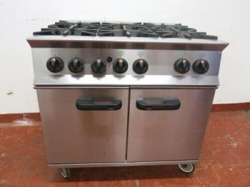 Lincat 6 Ring Gas Range 2 Door Oven, Model OG800-2/N. Size H92cm x W90cm x D81cm.