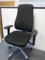 LGA Nurnberg Operators Swivel Office Chair, Upholstered in Black Mesh Polyester Fabric