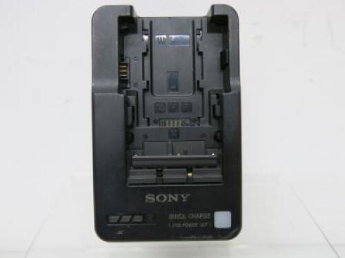 Sony Quick Battery Charge, Model BC-QM1. For V,W,M,H & P Series Batteries.