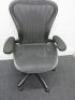 Herman Miller Aeron Ergonomic Adjustable Mesh Office Chairwith Adjustable Arm Rests & Fabric Arm Caps.Size B.NOTE: seat pan requires refurbishment (As Viewed/Pictured).&nbsp; - 6