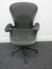 Herman Miller Aeron Ergonomic Adjustable Mesh Office Chairwith Lumbar Support, Adjustable Arm Rests & Fabric Arm Caps.Size B.&nbsp;