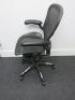 Herman Miller Aeron Ergonomic Adjustable Mesh Office Chairwith Lumbar Support, Adjustable Arm Rests & Vinyl Arm Caps.Size B.&nbsp; - 3