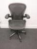 Herman Miller Aeron Ergonomic Adjustable Mesh Office Chairwith Lumbar Support, Adjustable Arm Rests & Vinyl Arm Caps.Size B.&nbsp; - 6