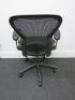 Herman Miller Aeron Ergonomic Adjustable Mesh Office Chairwith Lumbar Support, Adjustable Arm Rests & Vinyl Arm Caps.Size B.NOTE: seat pan requires refurbishment (As Pictured/Viewed).&nbsp; - 5
