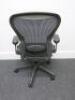 Herman Miller Aeron Ergonomic Adjustable Mesh Office Chairwith Lumbar Support, Adjustable Arm Rests & Vinyl Arm Caps.Size B.  - 4