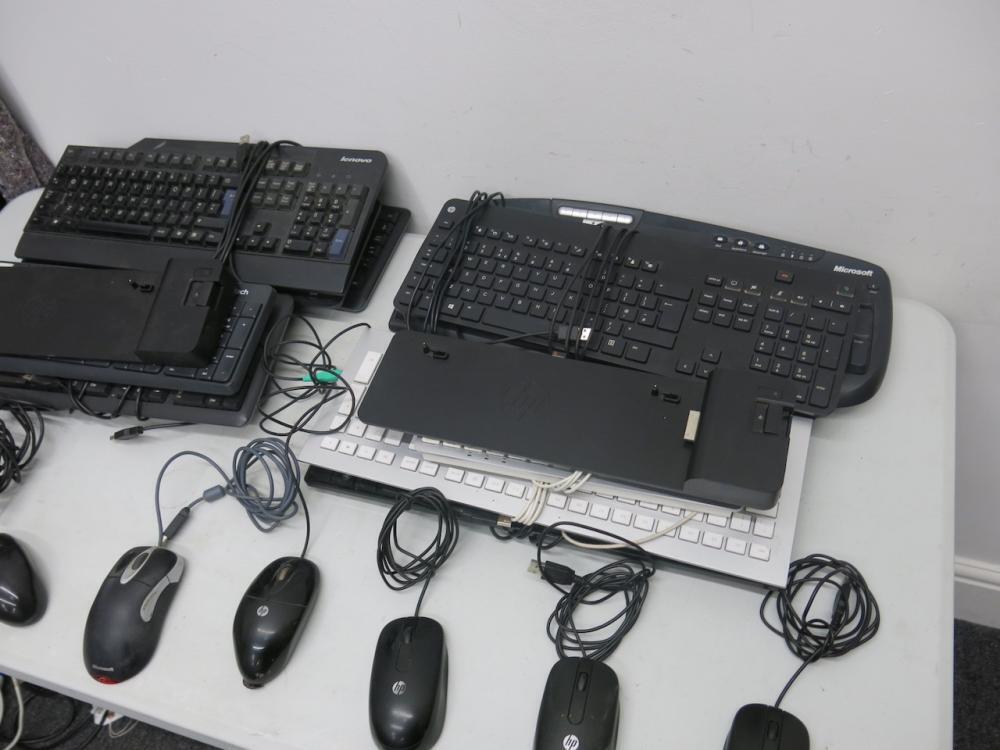21 x Assorted Docking Stations, Keyboards & Mouse's to Include: 11 x ...