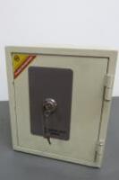 Phoenix 2000 Data Care Key Safe. Comes with 2 Keys. Size H42cm x W35cm x D42cm.