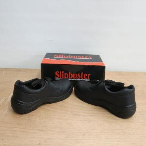 Slipbuster Unisex Safety Shoes. Size 7. Steel Toe Cap. As Pictured/Viewed. 
