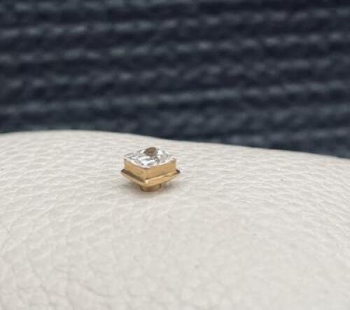Square Cut Diamond in 18ct Rose Gold Metal Clasp