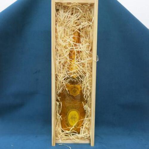 Louis Roederer Cristal Brut Champagne 2000, 75cl. Comes in Timber Box.