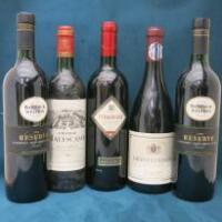 5 x Bottles of Assorted Red Wine to Include: 1 x Chateau Malescasse Haut Medoc 1981, 1 x Sella & Mosca Terrerare Carignano Del Sulcis Riserva 1999, 1 x Grand Luberon Cotes Du Luberon 2000 & 2 x Banrock Station The Reserve 2004.