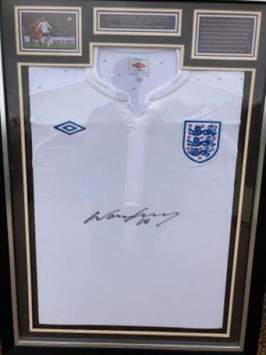Framed & Glazed Signed Wayne Rooney England Football Shirt with Certificate of Authenticity.&nbsp;