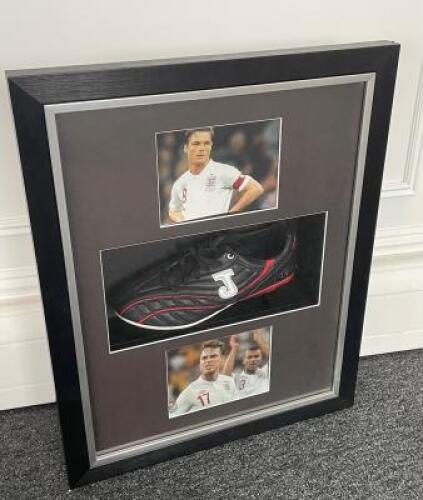 Framed & Glazed Signed Scott Parker Football Boot, with a Certificate of Authenticity.&nbsp;