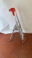 2 Tread Folding Step Ladder. Weight Capacity 150kgs.