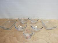 7 x Pyrex Glassware Items to Include: 4 x 24cm Mixing Bowls, 2 x 38cm Dishes 38cm & 1 x 1LT Measuring Jug.