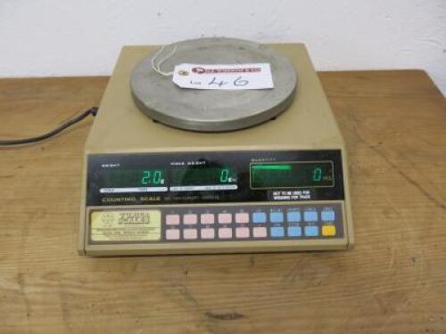 Snowrex Digital Counting Scale, Capacity 1000 X 0.2G. Comes with Power Supply.