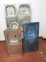 7 x New/Used Assorted Sized Sinks & Hand Basin to Include: 6 x Sinks, One with Mixer Tap & 1 x Handbasin.
