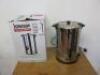 Igenix 15Lt Catering Urn, Model IG4015. Comes in Original Box.