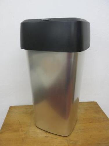 Rothopro Glasdon 80Lt Waste Bin.