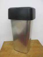 Rothopro Glasdon 80Lt Waste Bin.