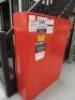 Lockable Cabinet with 4 Adjustable Shelves & Key in Red. Size H146 x W108 x D34cm. - 3