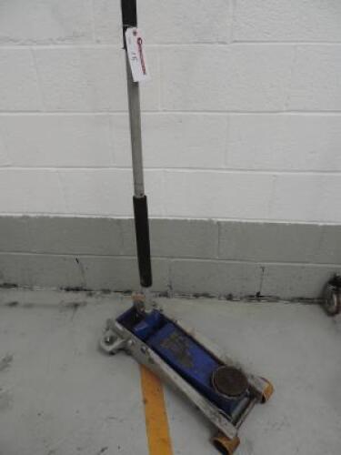 Select Equipment Ltd, 3.2T Hydraulic Jack, Model 29035 01/AJ, DOM 2014.