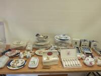 75 x Items of Afternoon Tea Accessories of Cake Stands, Cake Knives, Butter Dishes, Salt & Pepper Pots, Boxed Sets of Tea Spoons, Espresso Cups to Include: 2 x Roy Kirkham Boxed 2 Tier Cake Stand, 8 x Assorted Sized Royal Albert Cake Stands, 7 x Assorted 