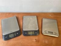 3 x Sets of 5kg Capacity Digital Scales.