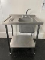 Stainless Steel Single Bowl Sink with Left Hand Drainer, Lever Taps & Shelf Under. Size H90cm x W80cm x D65cm.
