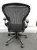 Herman Miller Aeron Ergonomic Adjustable Mesh Office Chair in Graphite Grey with Adjustable Arm Rests & Leather Padded Arm Caps, Size B. - 3