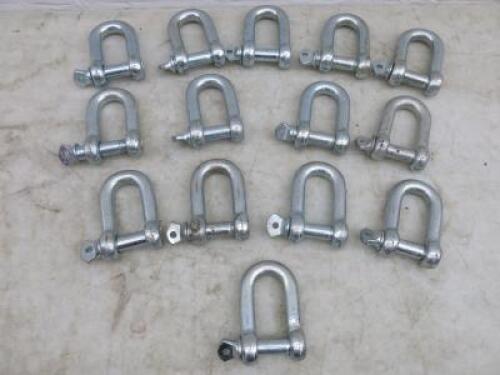 14 x 5" Steel D Shackles.