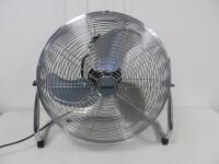 Igenix Floor Standing Fan, Model DF1800.