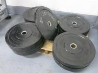 Set of 10 x Jordon Black Rubber Plate Weights to Include: 2 x 25kg / 2 20kg / 2 x 15kg / 2 x 10kg / 2 x 5kg.