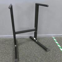 Monumart Ltd 200kg Metal Dip Bar in Black.