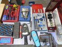 15 x Boxes and Items of Assorted Car Tools to Include: SP Camshaft Locker, Trident Locking Wheel Nut Wrench, Impact Driver Etc.