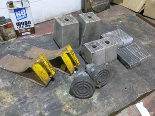 12 x Assorted Ramp Jack, Blocks & Chock Accessories.