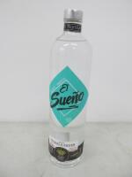 Bottle of El Sueno Tequilla Silver, 70cl.